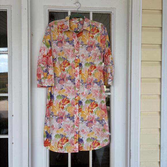 Liz Claiborne Dresses & Skirts - Liz Claiborne Button shirt dress w pockets 3/4 sleeve floral bright garden party